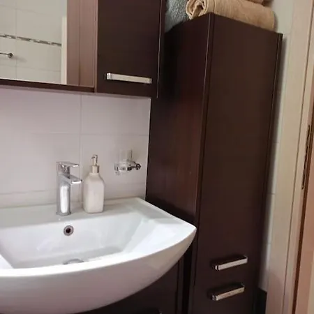 Sunnyside Apartment